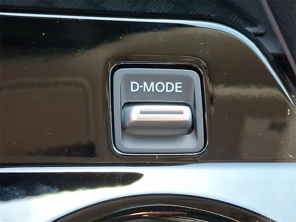 new 2025 Nissan Murano car, priced at $43,074