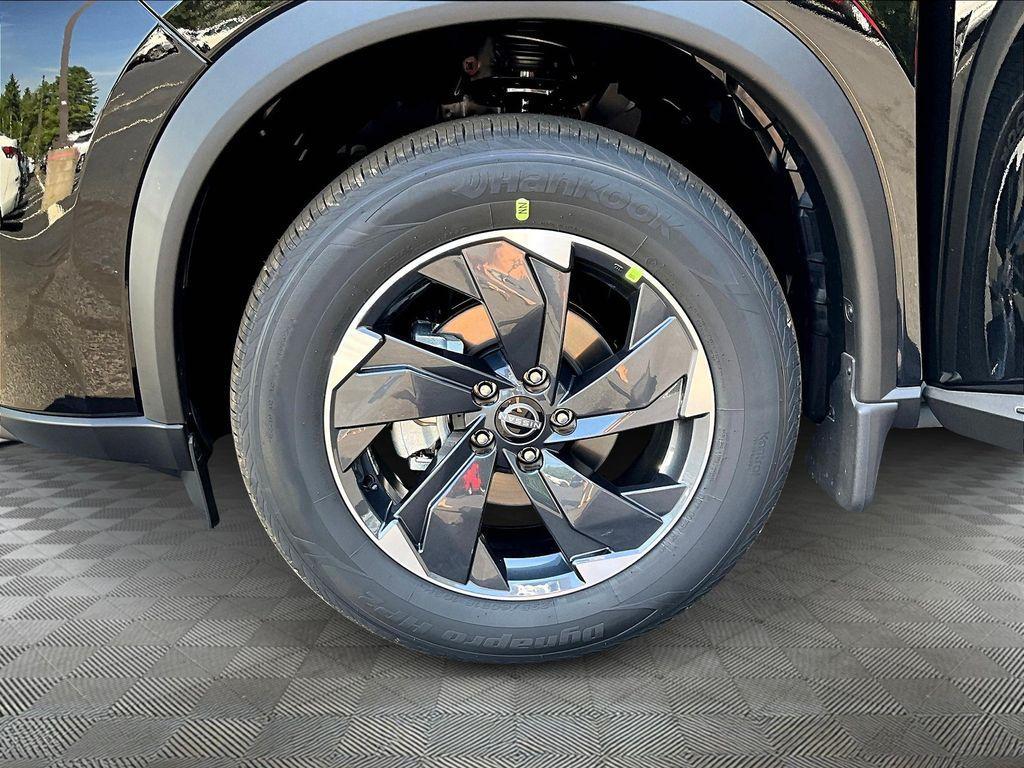 new 2026 Nissan Rogue car, priced at $30,656