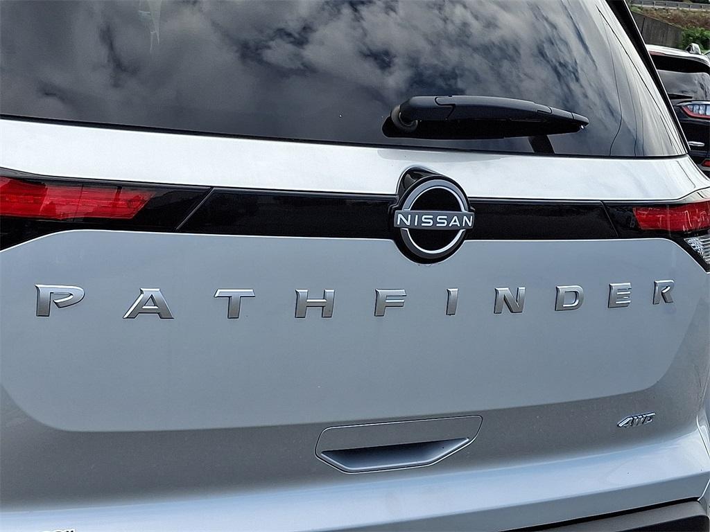 new 2025 Nissan Pathfinder car, priced at $35,373