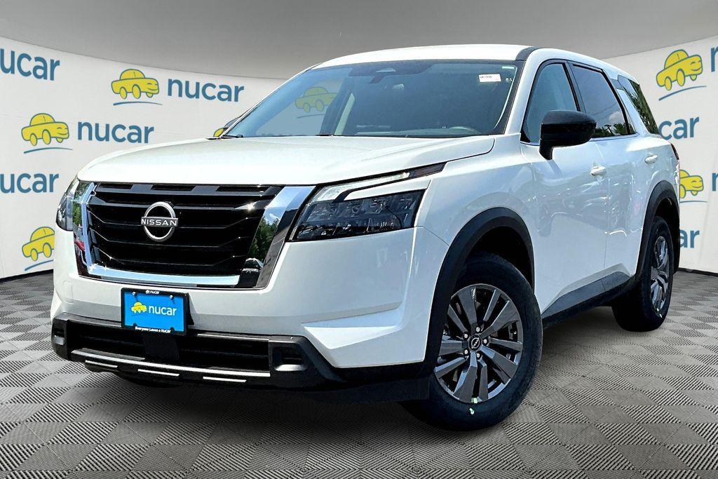 new 2025 Nissan Pathfinder car, priced at $38,746