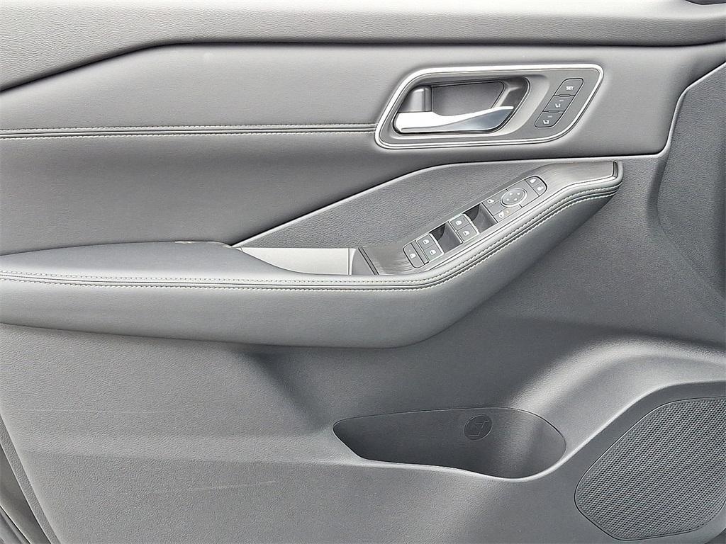 new 2026 Nissan Rogue car, priced at $38,312