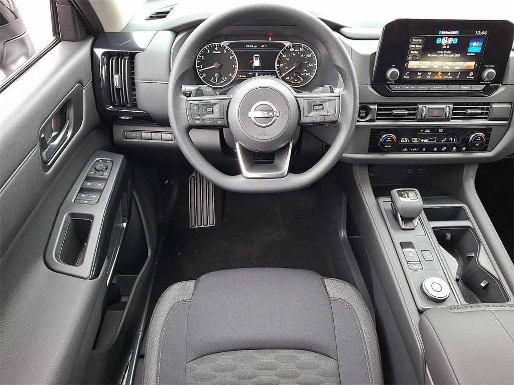 new 2025 Nissan Pathfinder car, priced at $32,160