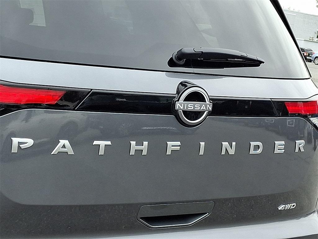 new 2025 Nissan Pathfinder car, priced at $32,160