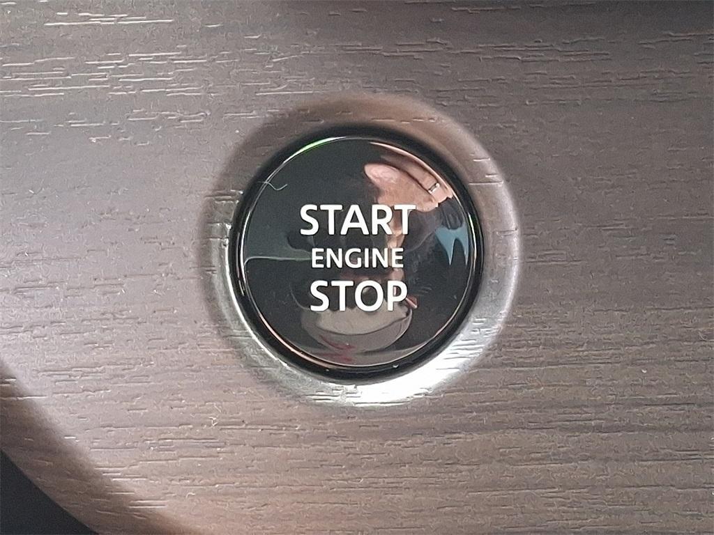 new 2025 Nissan Murano car, priced at $41,619