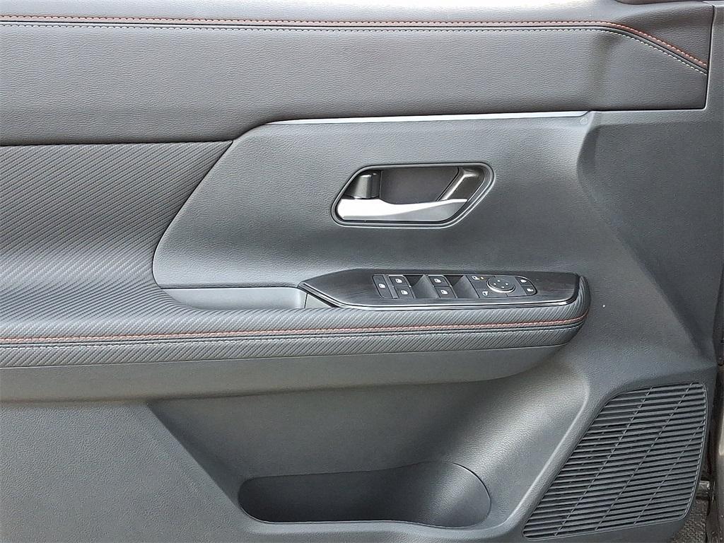 new 2026 Nissan Kicks car, priced at $30,396