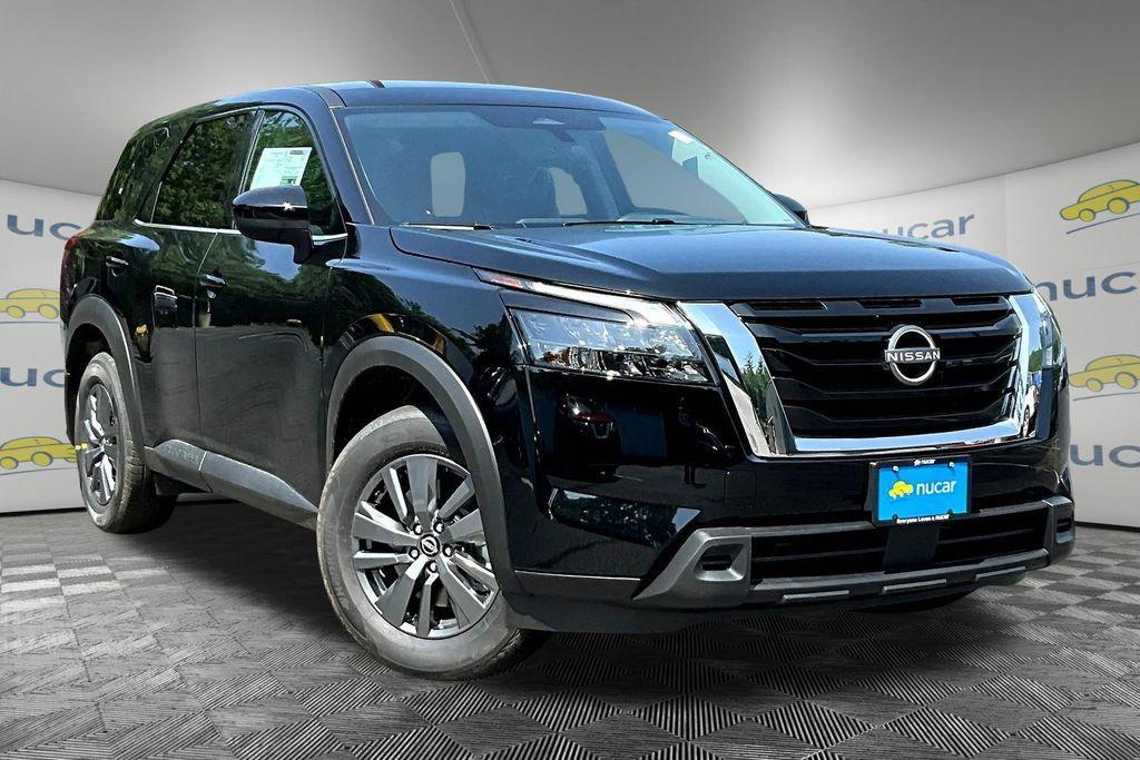 new 2025 Nissan Pathfinder car, priced at $38,746
