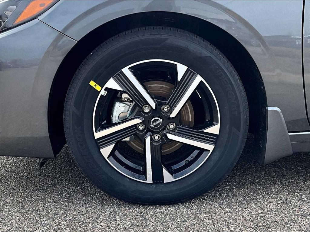 new 2025 Nissan Sentra car, priced at $23,259