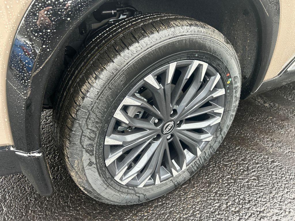 new 2025 Nissan Rogue car, priced at $38,475