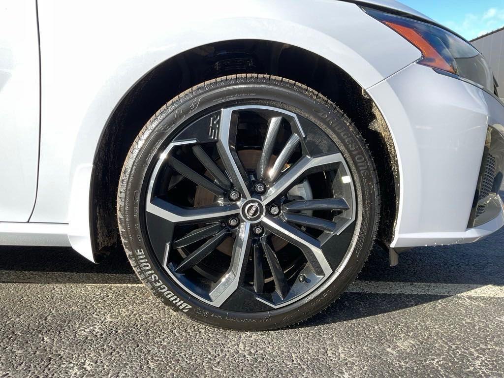 new 2025 Nissan Altima car, priced at $32,569
