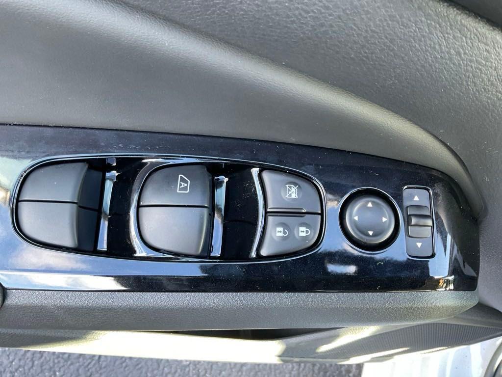 new 2025 Nissan Altima car, priced at $32,569