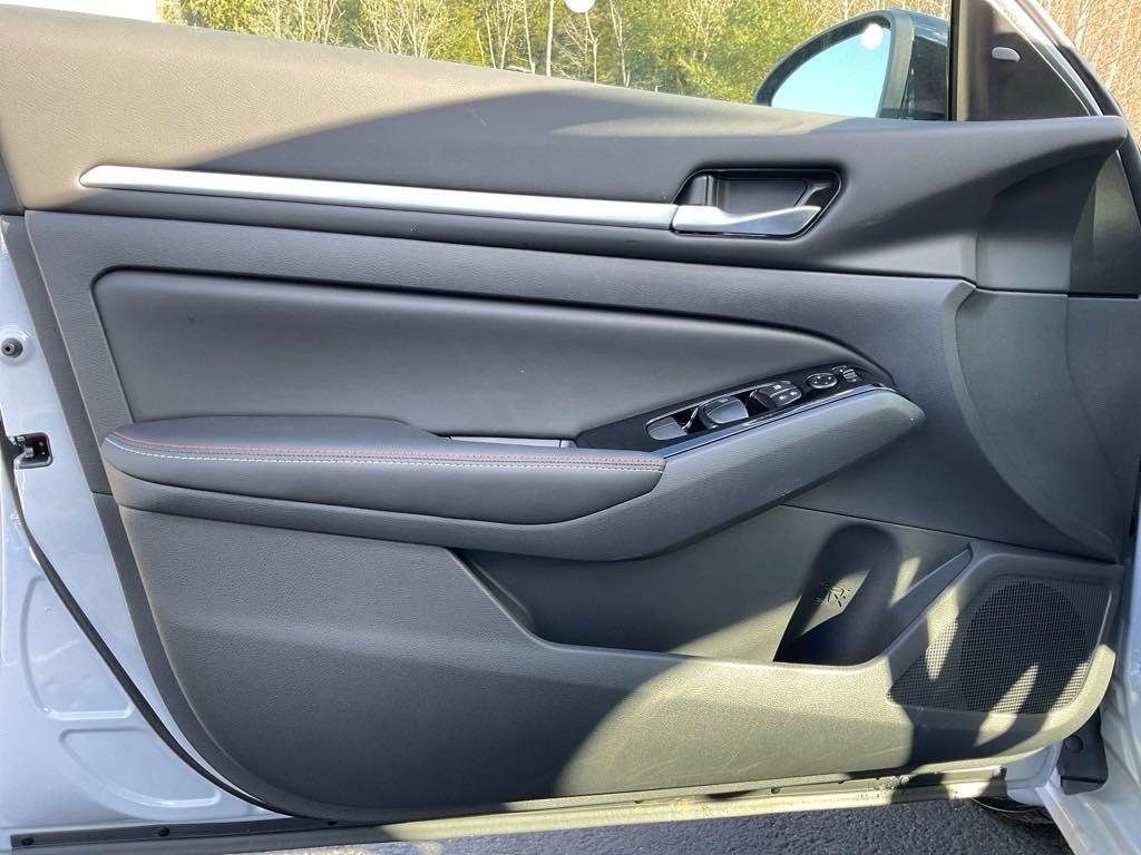 new 2025 Nissan Altima car, priced at $32,569