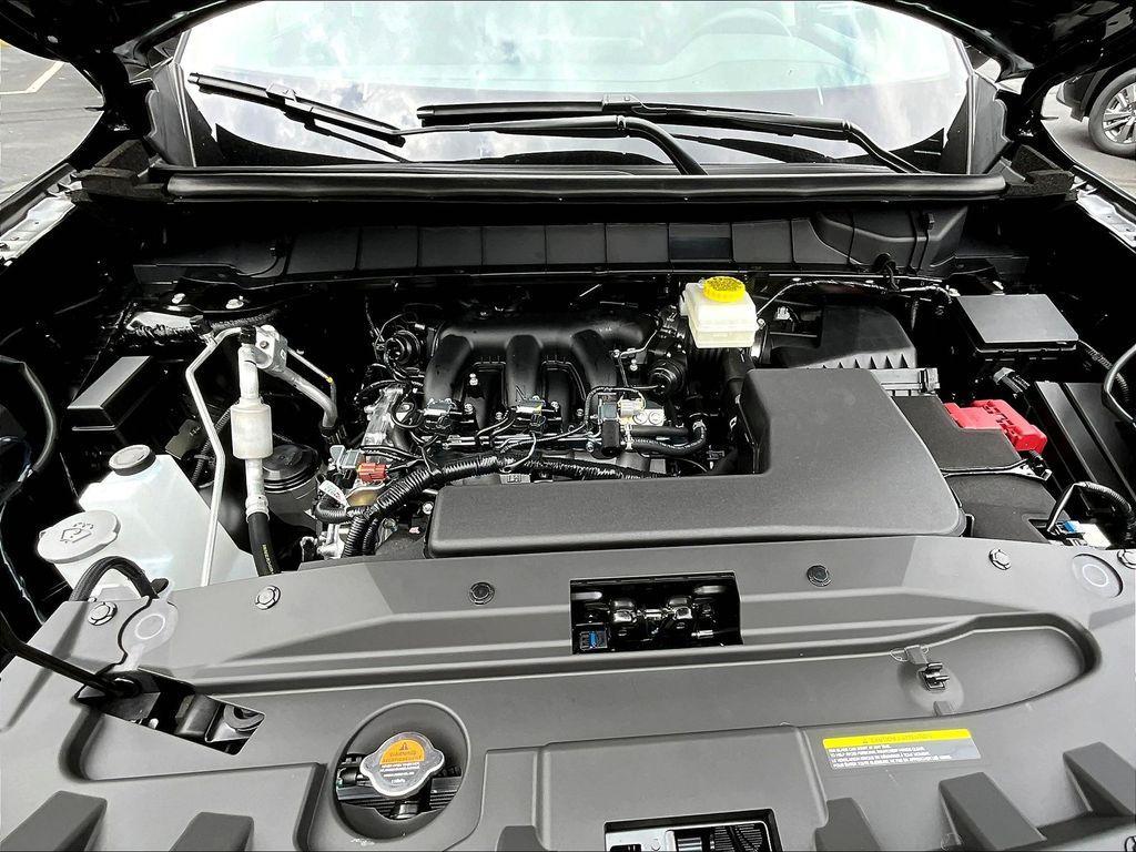 new 2025 Nissan Pathfinder car, priced at $33,018