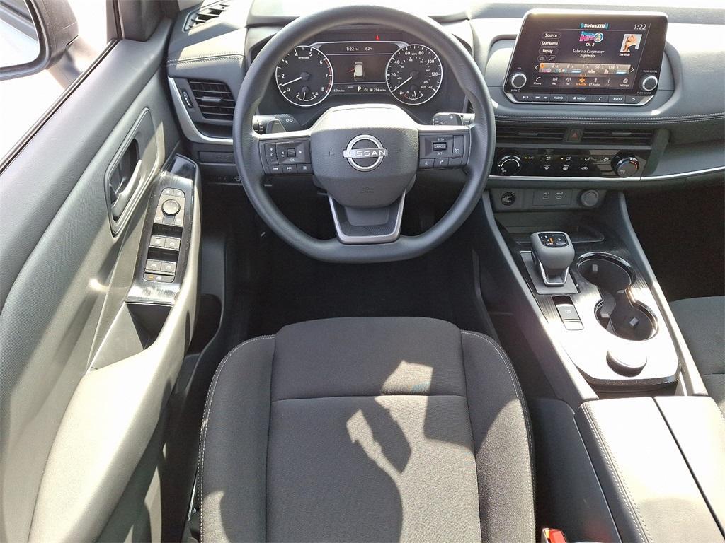 new 2025 Nissan Rogue car