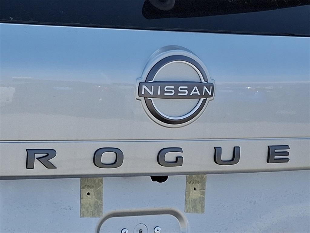 new 2025 Nissan Rogue car