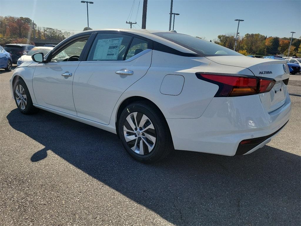 new 2025 Nissan Altima car, priced at $26,547