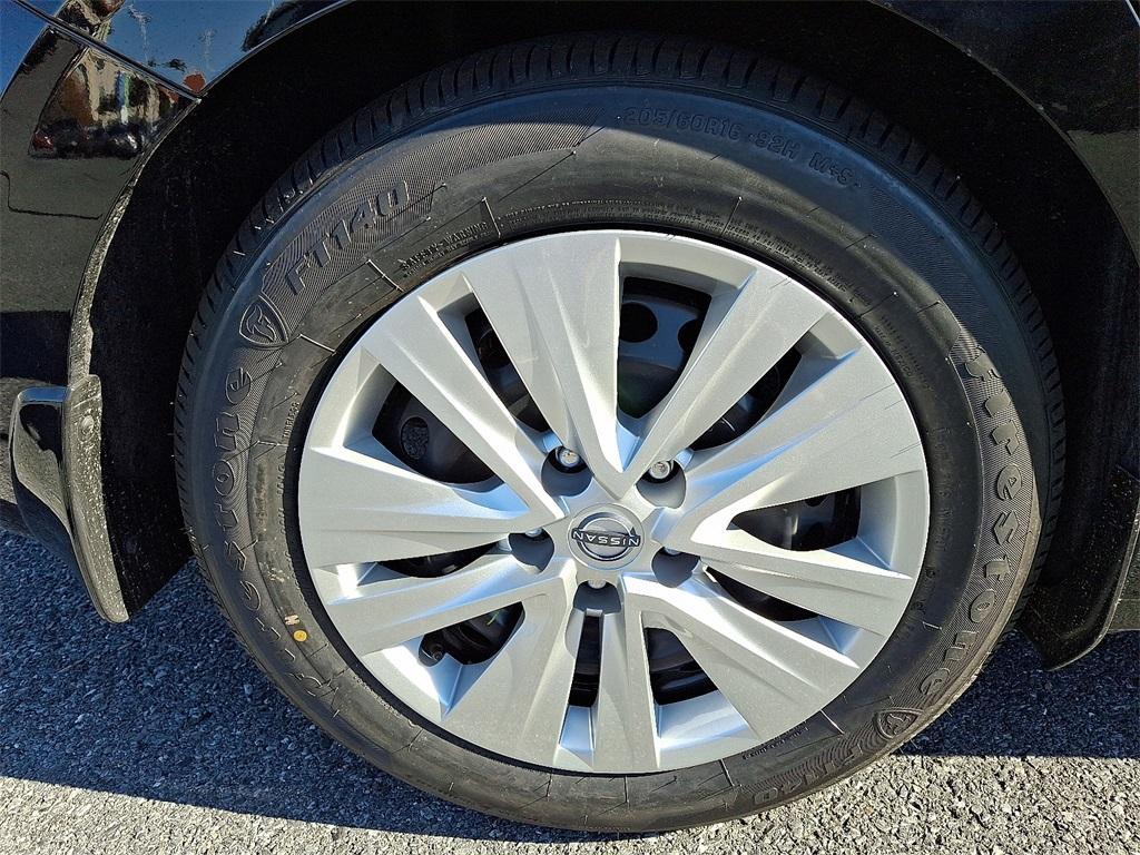 new 2025 Nissan Sentra car, priced at $21,903