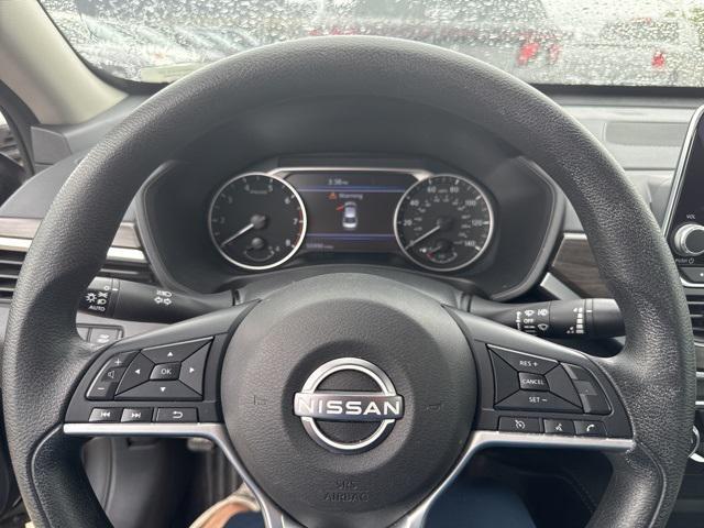 used 2023 Nissan Altima car, priced at $19,999