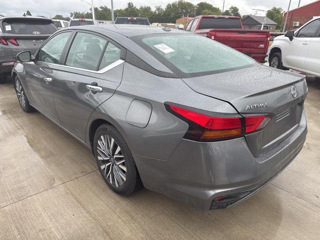 used 2023 Nissan Altima car, priced at $19,999
