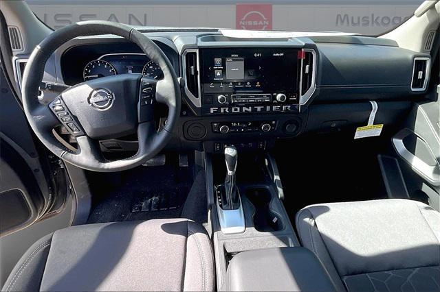 new 2025 Nissan Frontier car, priced at $31,977
