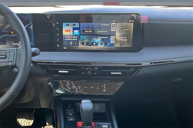 new 2025 Nissan Kicks car, priced at $28,991