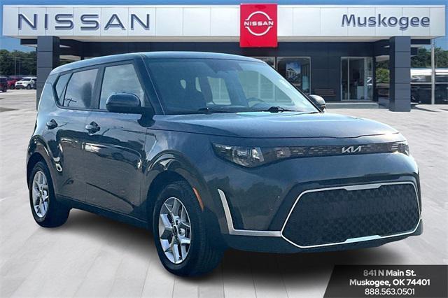 used 2023 Kia Soul car, priced at $17,356