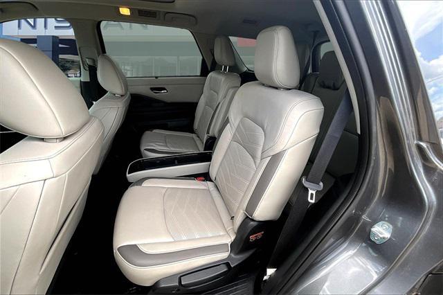 used 2022 Nissan Pathfinder car, priced at $36,295
