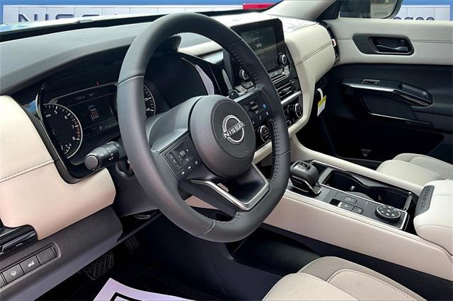 new 2025 Nissan Pathfinder car, priced at $37,196