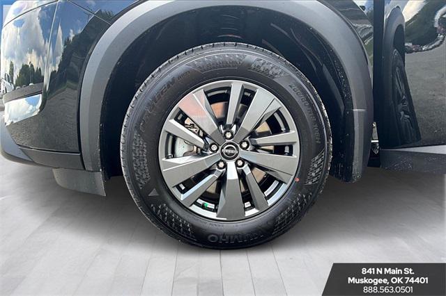 new 2025 Nissan Pathfinder car, priced at $37,196