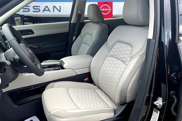new 2025 Nissan Pathfinder car, priced at $37,196
