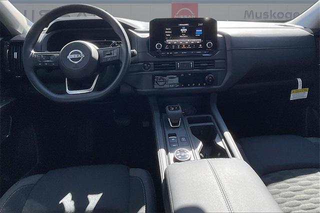 new 2025 Nissan Pathfinder car, priced at $35,527