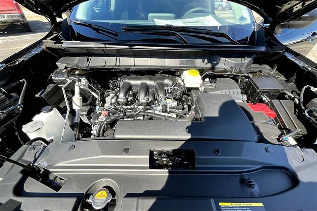 new 2025 Nissan Pathfinder car, priced at $35,527