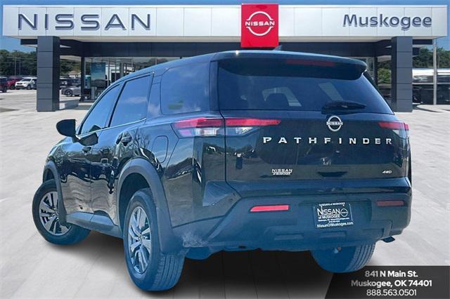 new 2025 Nissan Pathfinder car, priced at $35,527