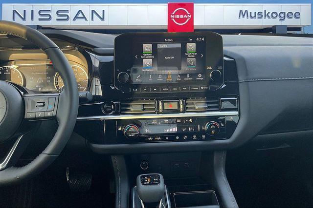 new 2025 Nissan Pathfinder car, priced at $40,617