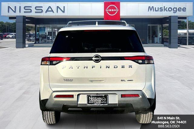 new 2025 Nissan Pathfinder car, priced at $40,617