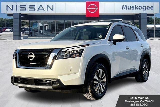 new 2025 Nissan Pathfinder car, priced at $40,617