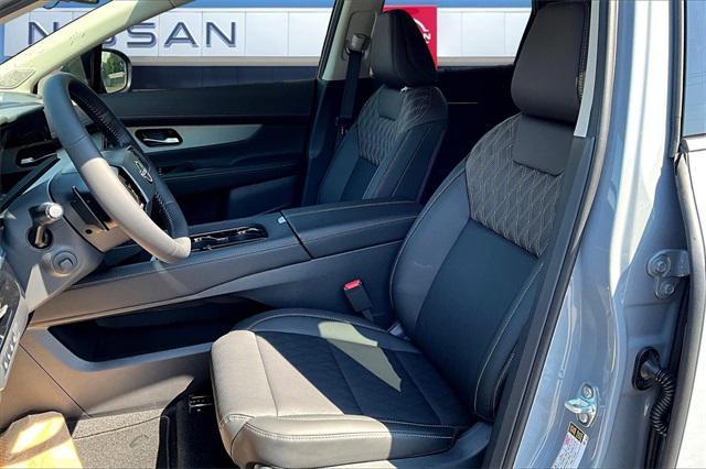 new 2025 Nissan Murano car, priced at $47,058