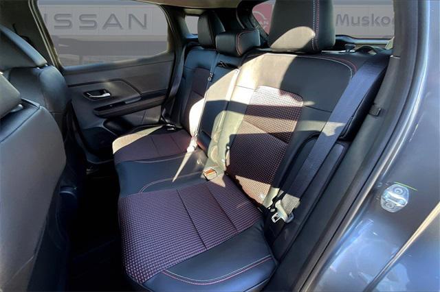 new 2025 Nissan Kicks car, priced at $28,219