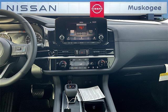 new 2025 Nissan Pathfinder car, priced at $36,849