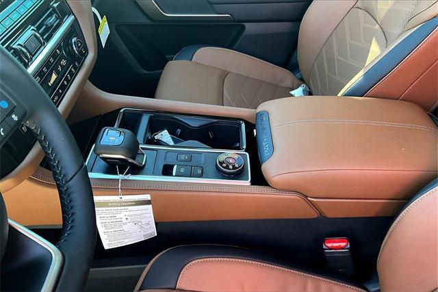 new 2025 Nissan Pathfinder car, priced at $48,051