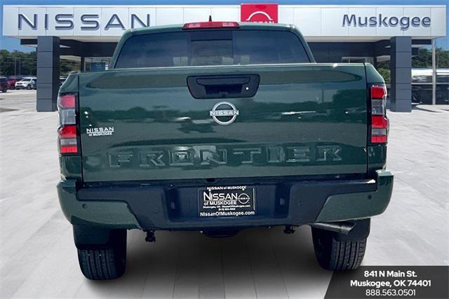 new 2025 Nissan Frontier car, priced at $33,983