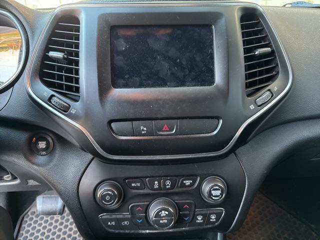 used 2019 Jeep Cherokee car, priced at $16,880
