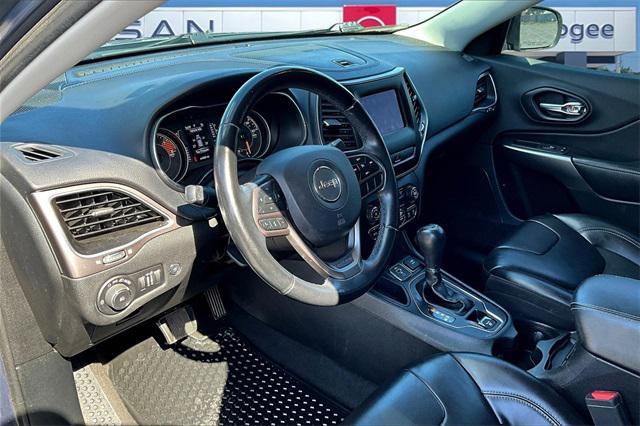 used 2019 Jeep Cherokee car, priced at $17,216