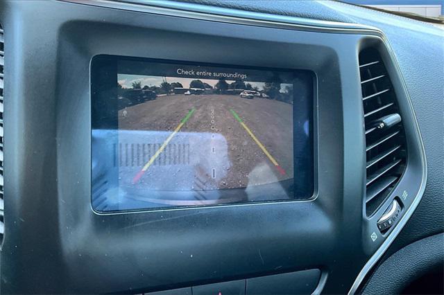 used 2019 Jeep Cherokee car, priced at $17,216