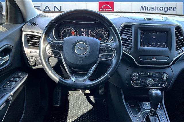 used 2019 Jeep Cherokee car, priced at $17,216