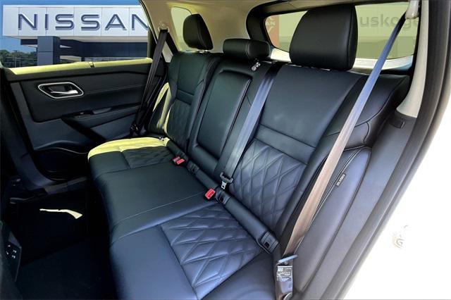 new 2025 Nissan Rogue car, priced at $42,511