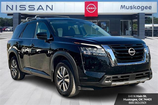 used 2023 Nissan Pathfinder car, priced at $31,168