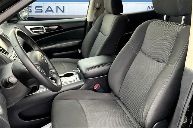 used 2020 Nissan Pathfinder car, priced at $14,706