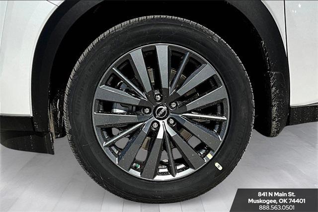 new 2025 Nissan Pathfinder car, priced at $45,124