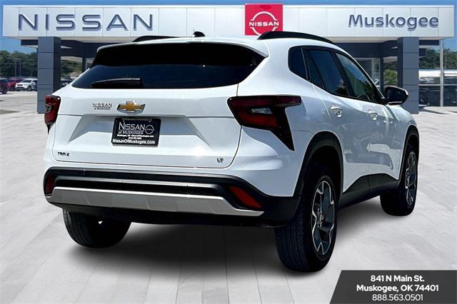 used 2025 Chevrolet Trax car, priced at $24,916