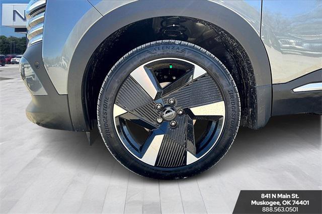 new 2025 Nissan Kicks car, priced at $28,459